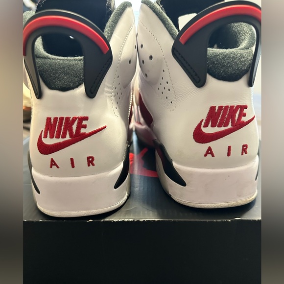 Air Jordan 6 Retro Carmine (2021 release) - Picture 5 of 10